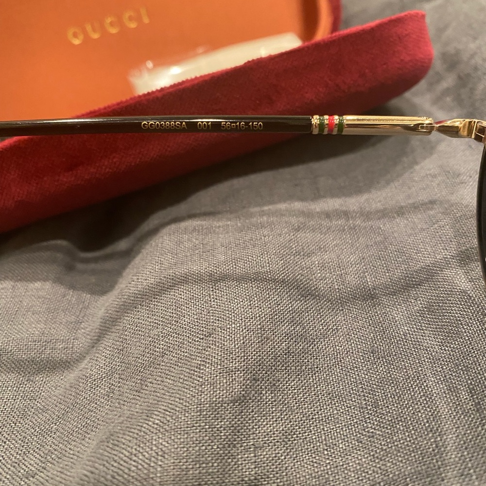 NEW GUCCI Sunglasses GG0388SA 56-16-150 Brand New Aviator Black And Gold - Picture 3 of 4